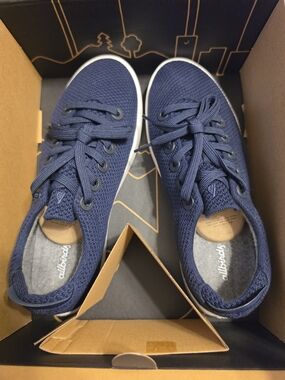 allbirds Navy Knit Women’s Sneakers